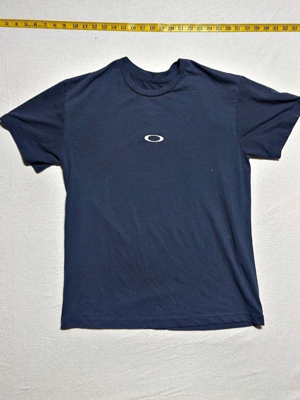 Oakley Vintage Oakley Ellipse Logo T-Shirt Men's Short Sleeve Tee Size Large